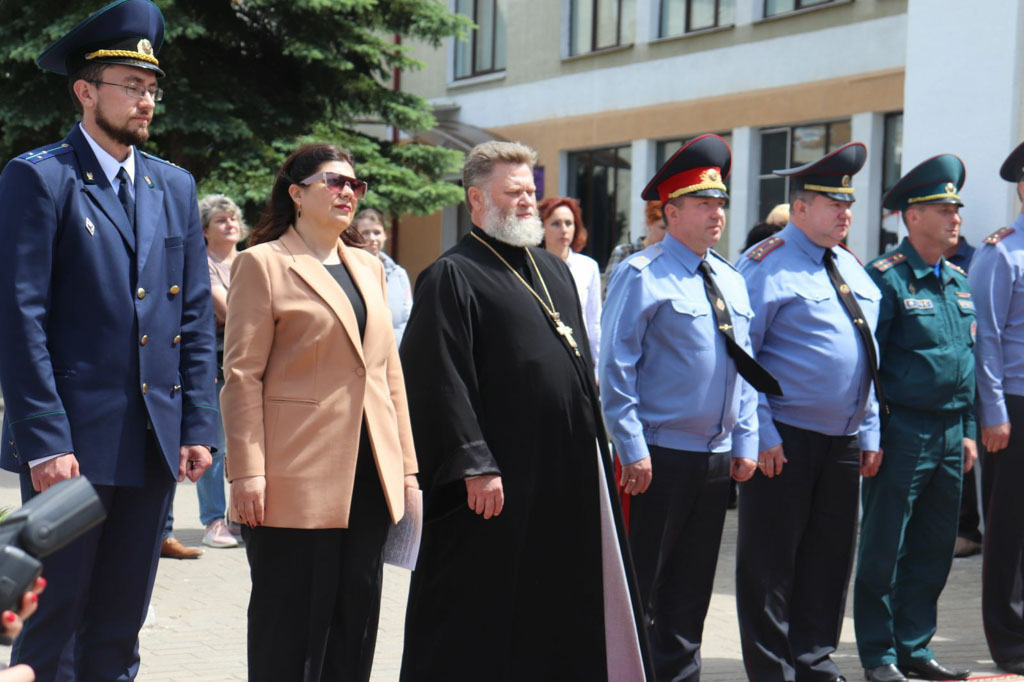 Благочинный Чечерского округа принял участие в открытии здания Отдела департамента охраны￼
