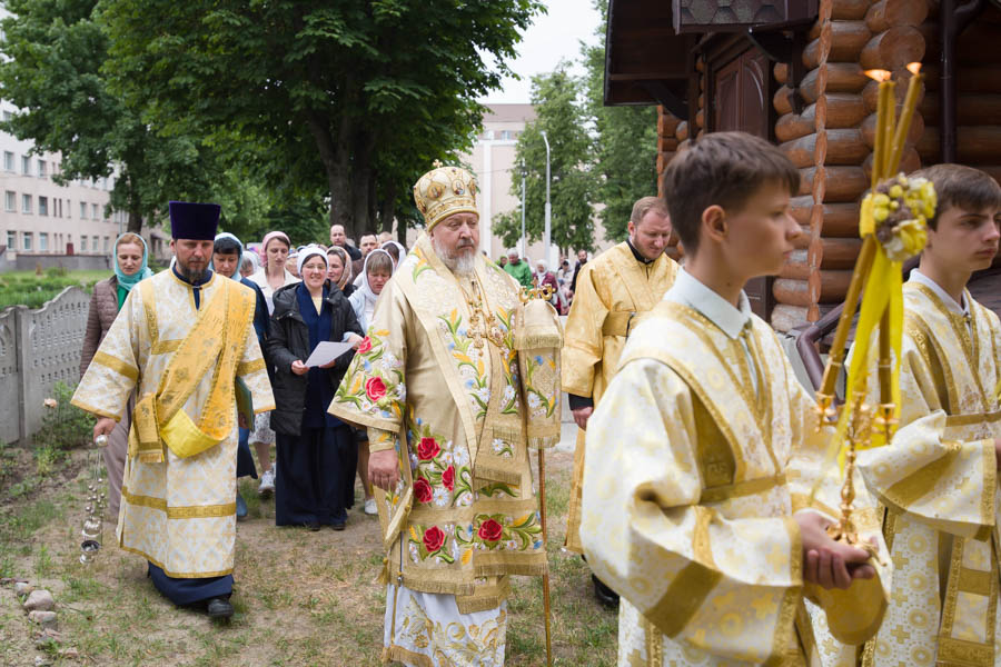 Храм в симферополе святого луки